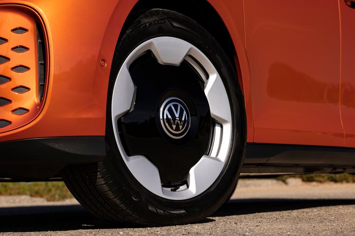 2025 Volkswagen ID.Buzz iconic design in Vancouver, BC